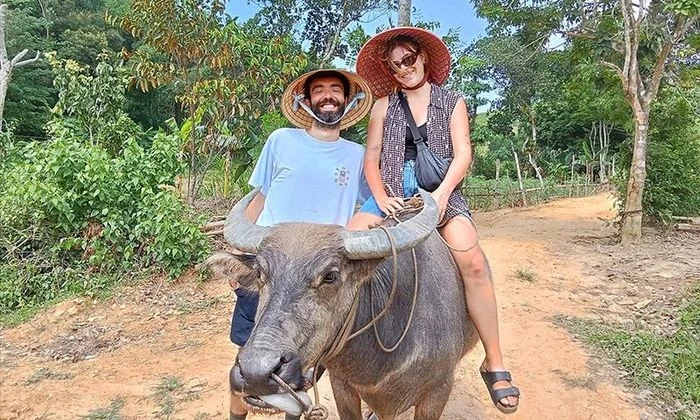 Đời sống người dân địa phương thu hút du khách