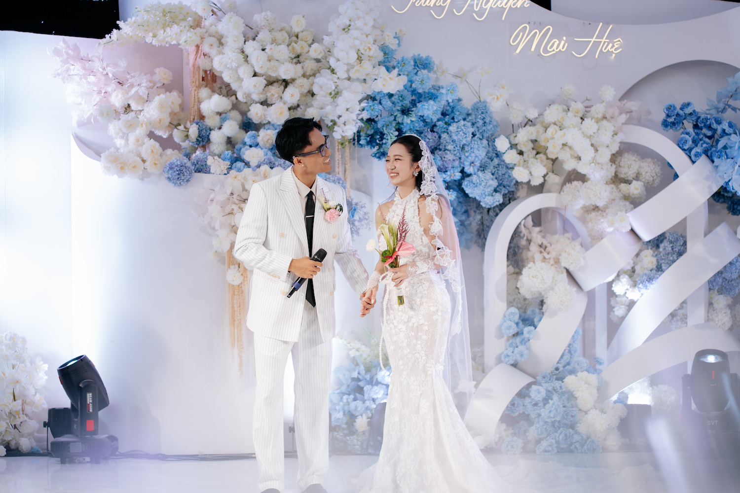Chốt sảnh cưới sớm