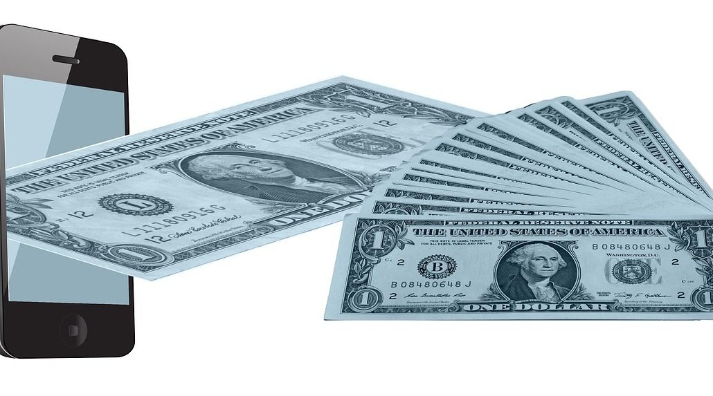 Thanh toán bằng công nghệ nhận diện khuôn mặt tại cửa hàng