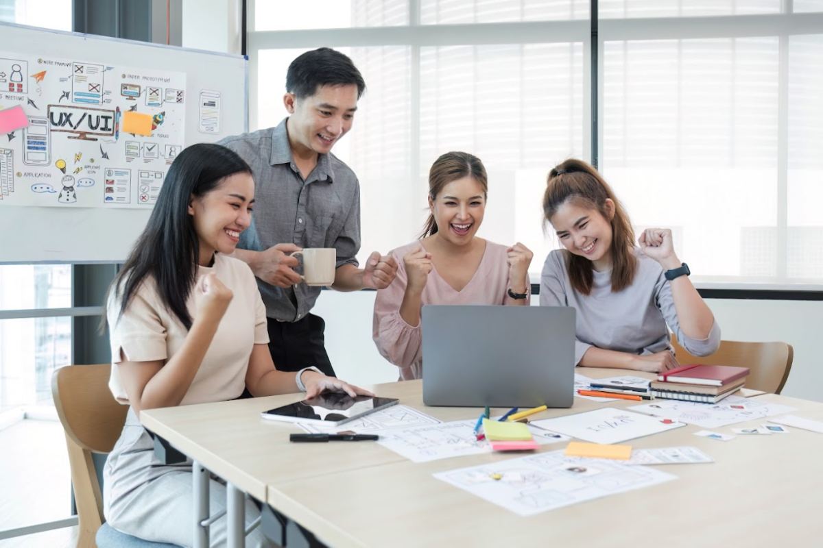 Gen Z đa dạng nguồn thu nhập