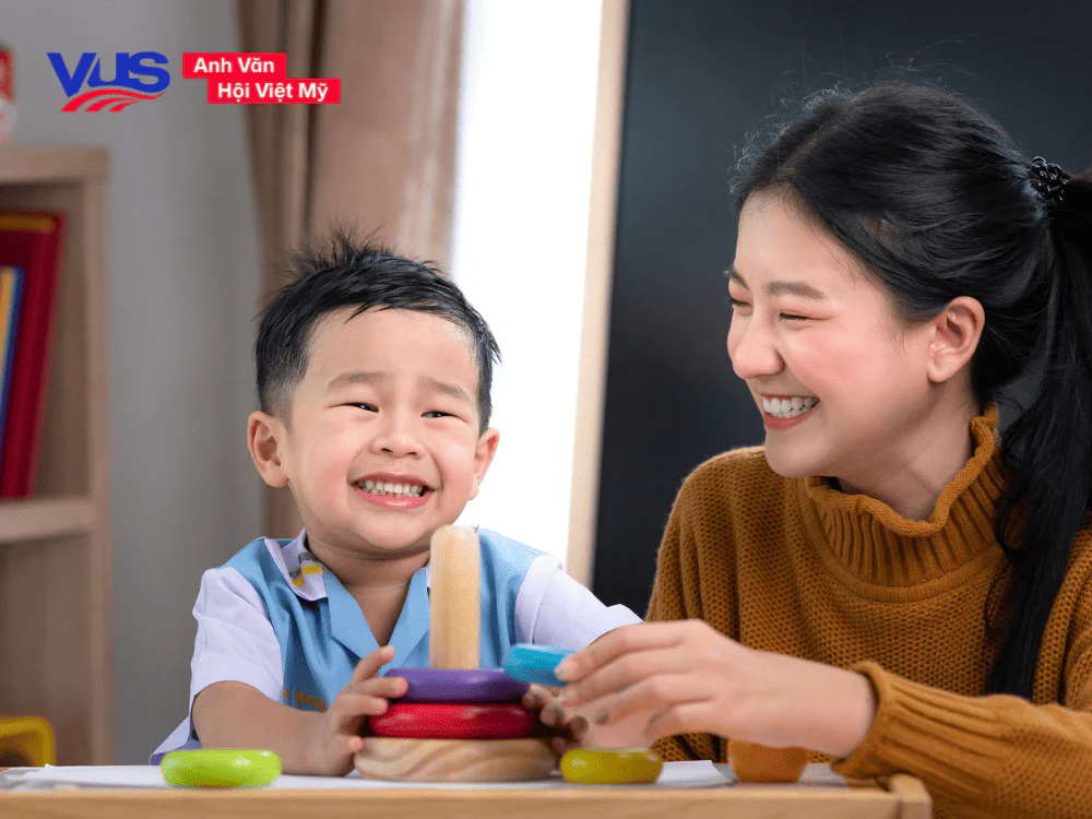 Chủ đề màu sắc khi dạy tiếng Anh cho trẻ mầm non