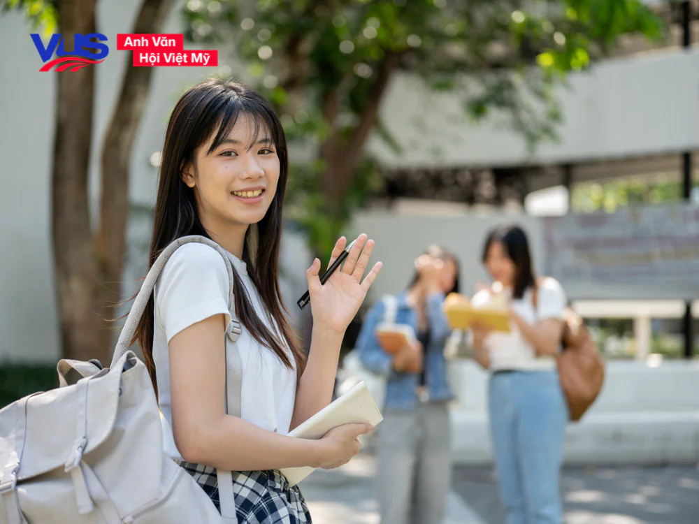 Cách viết đoạn giới thiệu bản thân bằng tiếng Anh lớp 9
