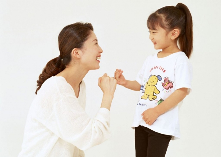 Cách dạy con của người Đức — khen ngợi đúng cách, không tùy tiện