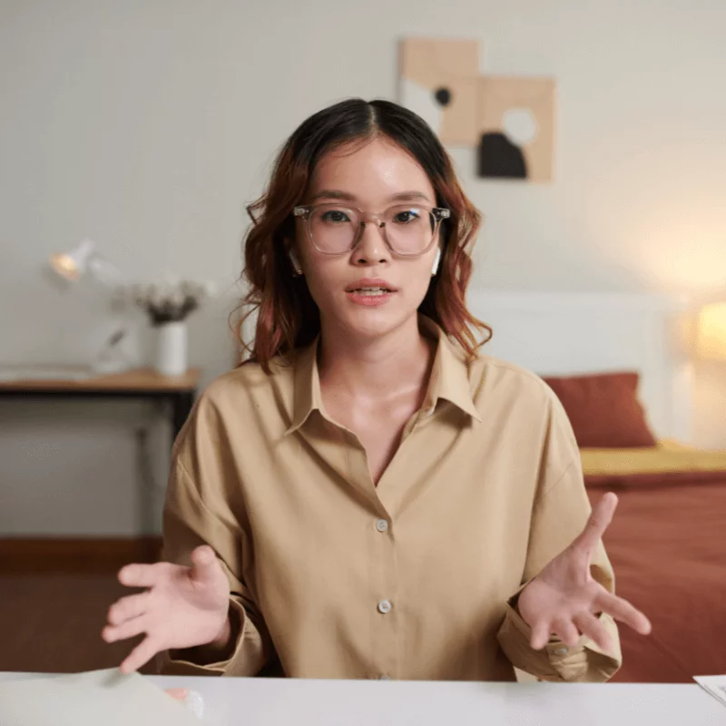 Bối cảnh sử dụng phát âm đầy đủ vs nuốt âm trong giao tiếp