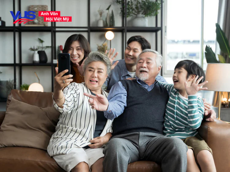 Luyện nói tiếng Anh giao tiếp chủ đề mô tả gia đình