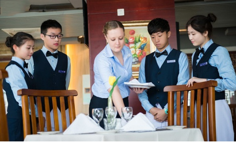Du học kép ngành nhà hàng khách sạn tại Đức
