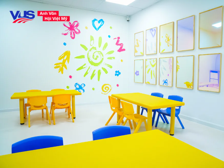 Lớp học của VUS được thiết kế theo tiêu chuẩn an toàn và tiện nghi quốc tế