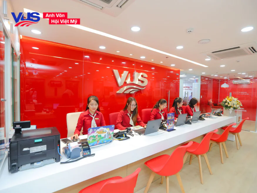 Tại VUS, cả phụ huynh và bé sẽ luôn được sát cánh trong hành trình học tập và phát triển