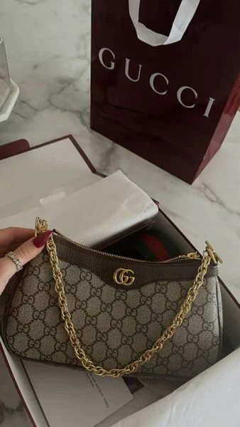 Thương hiệu túi xách nữ được yêu thích — túi xách Gucci