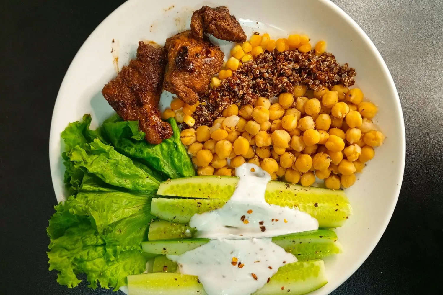 Thực phẩm tươi theo mùa trong chế độ ăn truyền thống Nhật - nguồn từ elle