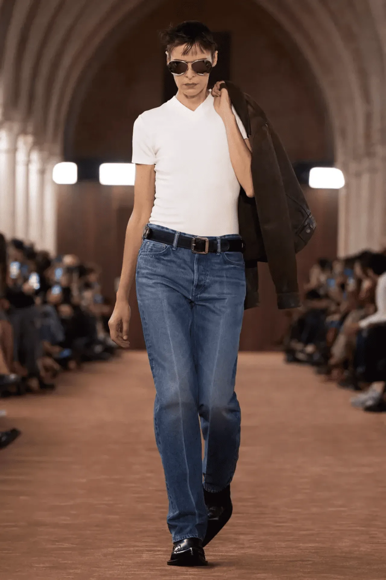 thiết kế denim từ bst xuân hè 2026 acne studio