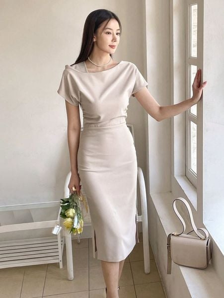 Đầm lụa trơn dáng rũ thanh lịch