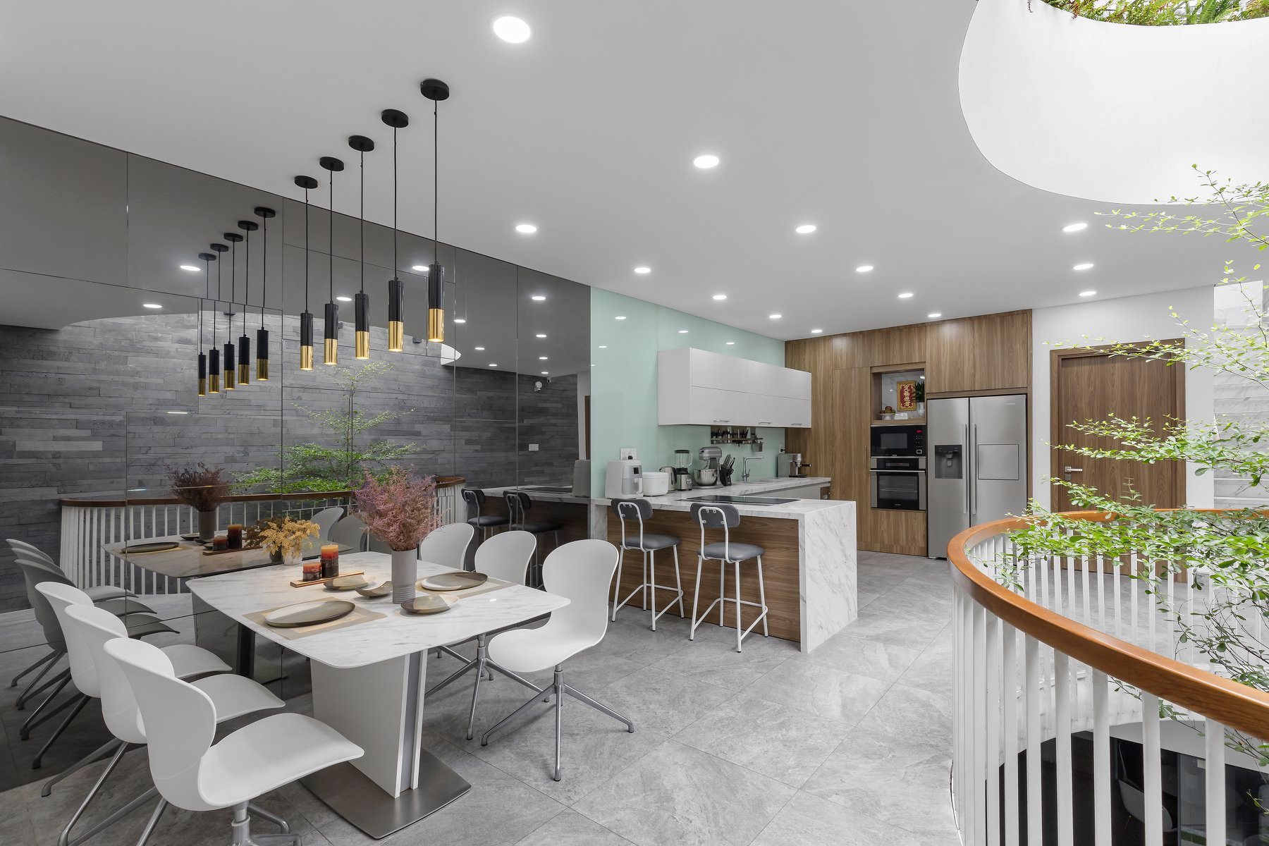 Mặt tiền 5 mét được thiết kế đồng bộ với nhà lân cận