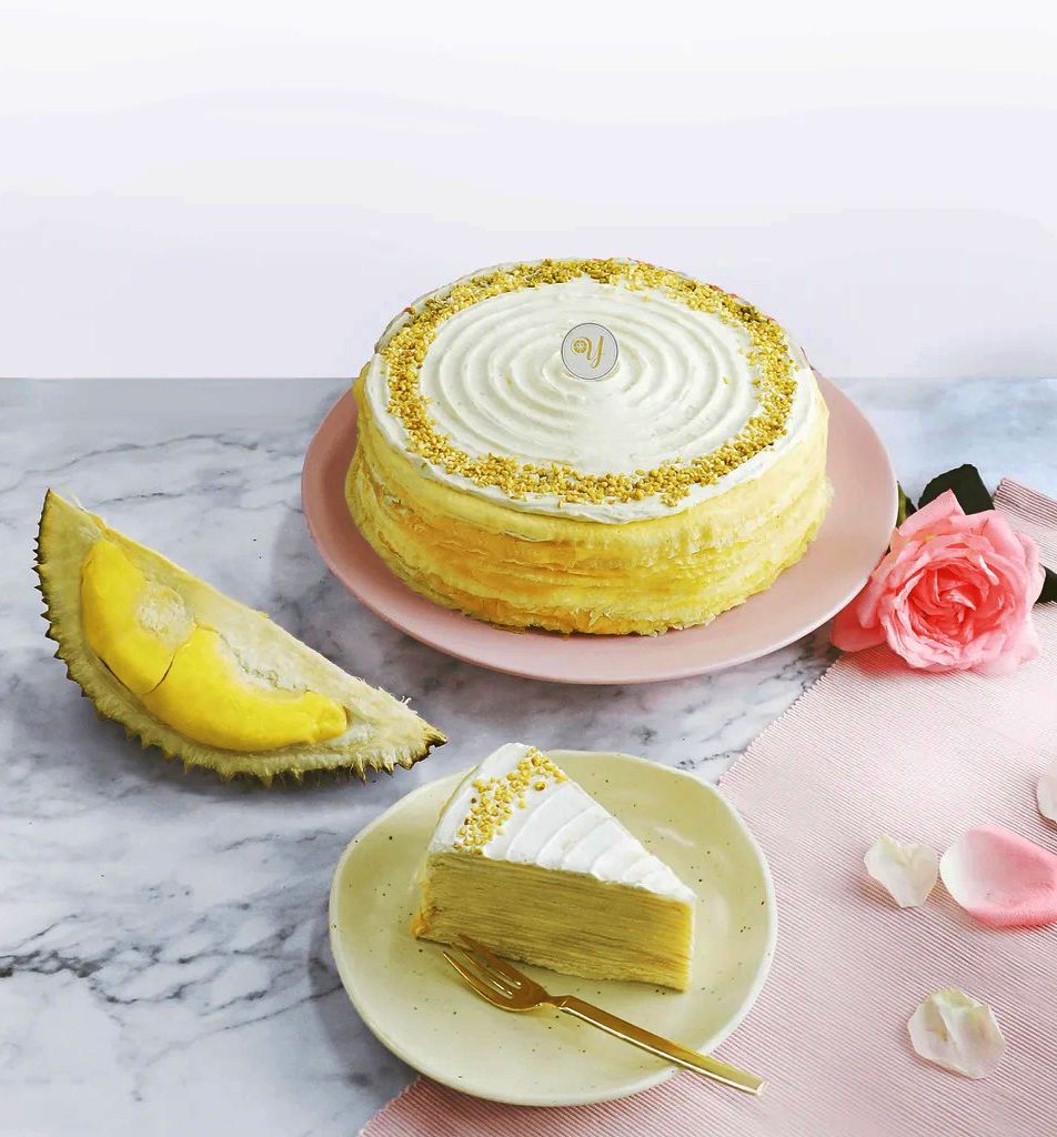 Bánh crepe sầu riêng với lớp vỏ mỏng, nhân béo mềm