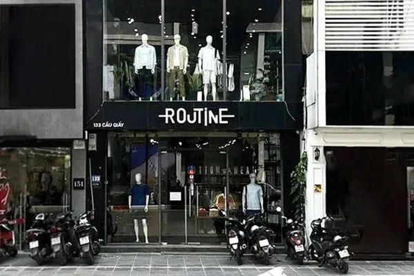 Thương hiệu thời trang trẻ và ứng dụng cao