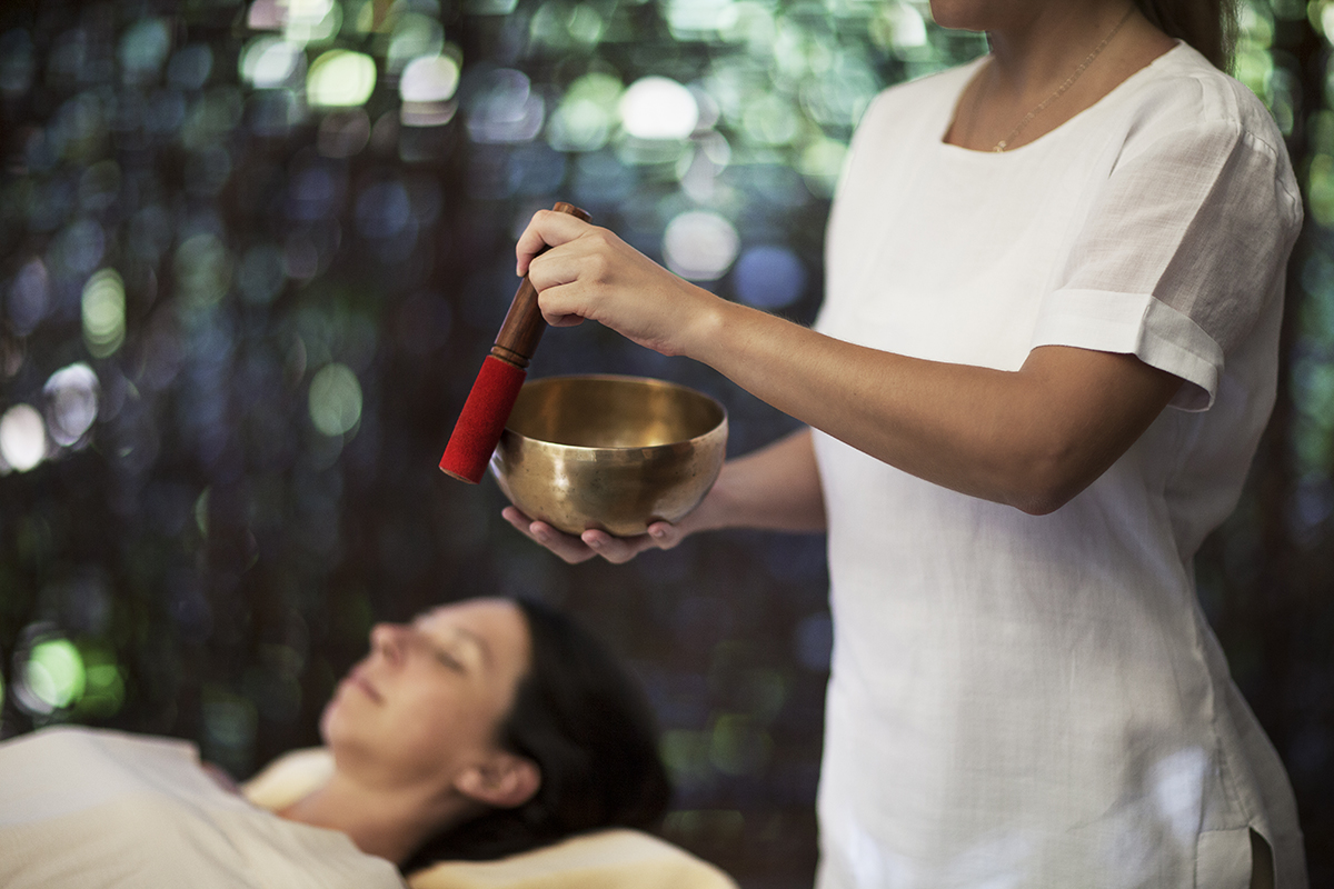 Nghi thức chuông xoay Tây Tạng giúp cân bằng tần số năng lượng