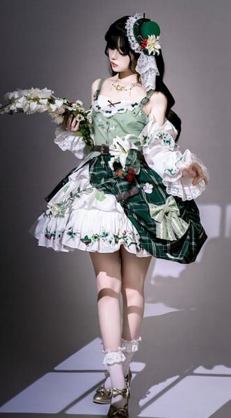 Phụ kiện Lolita cầu kỳ