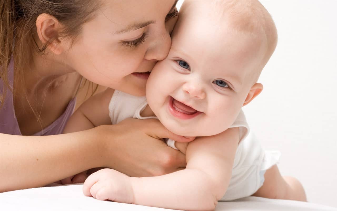 Những Điều Cần Biết Khi Chăm Sóc Trẻ Nhỏ Và Trẻ Sơ Sinh
