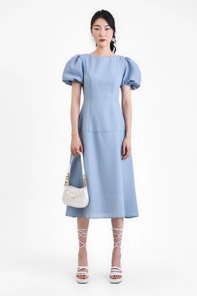 Đầm cổ thuyền tay phồng