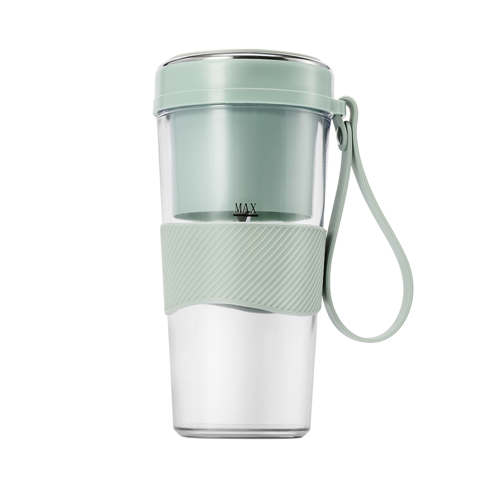 Máy xay cầm tay trên bếp