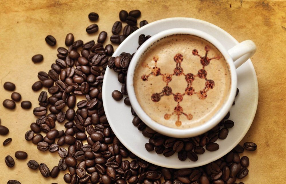 Tránh caffeine vào cuối ngày để ngủ sâu hơn
