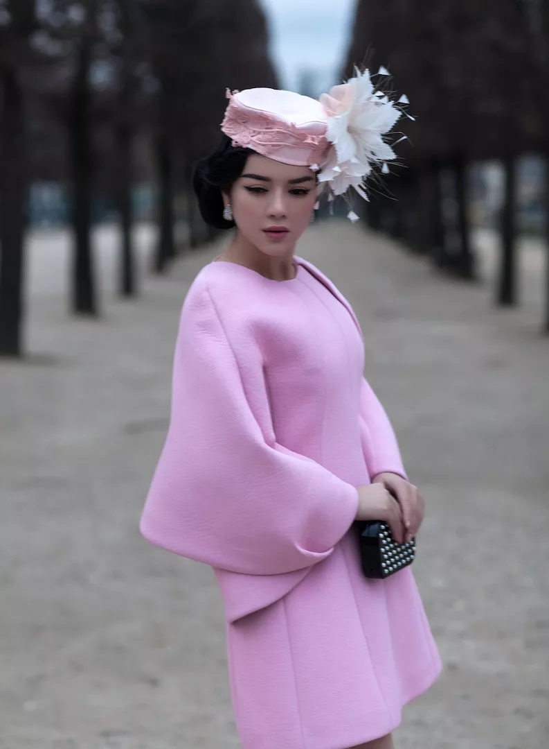 Một thiết kế Haute Couture của Lý Nhã Kỳ với chất liệu và phom dáng được xử lý công phu