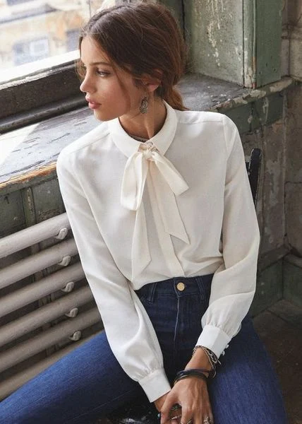 Chân váy chữ A thanh lịch dự đám cưới