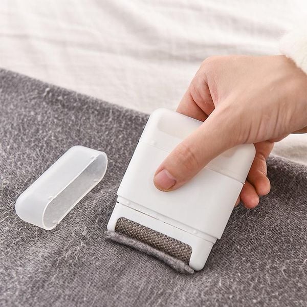 Sử dụng dao lam cạo phần len xù