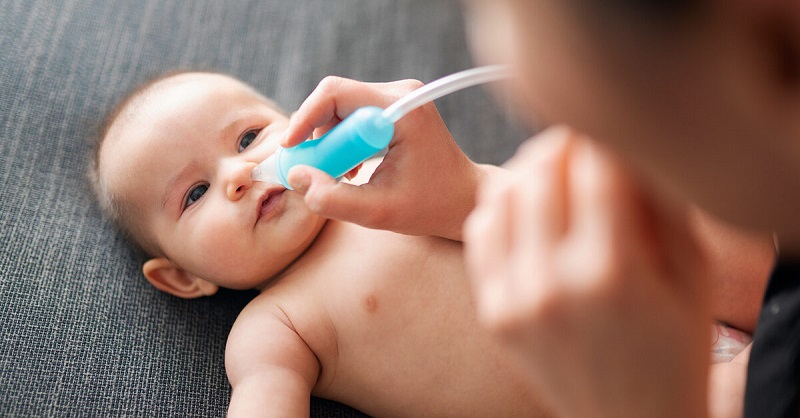 Trẻ sơ sinh bị cảm lạnh phải làm sao? Nguyên nhân, triệu chứng và cách khắc phục