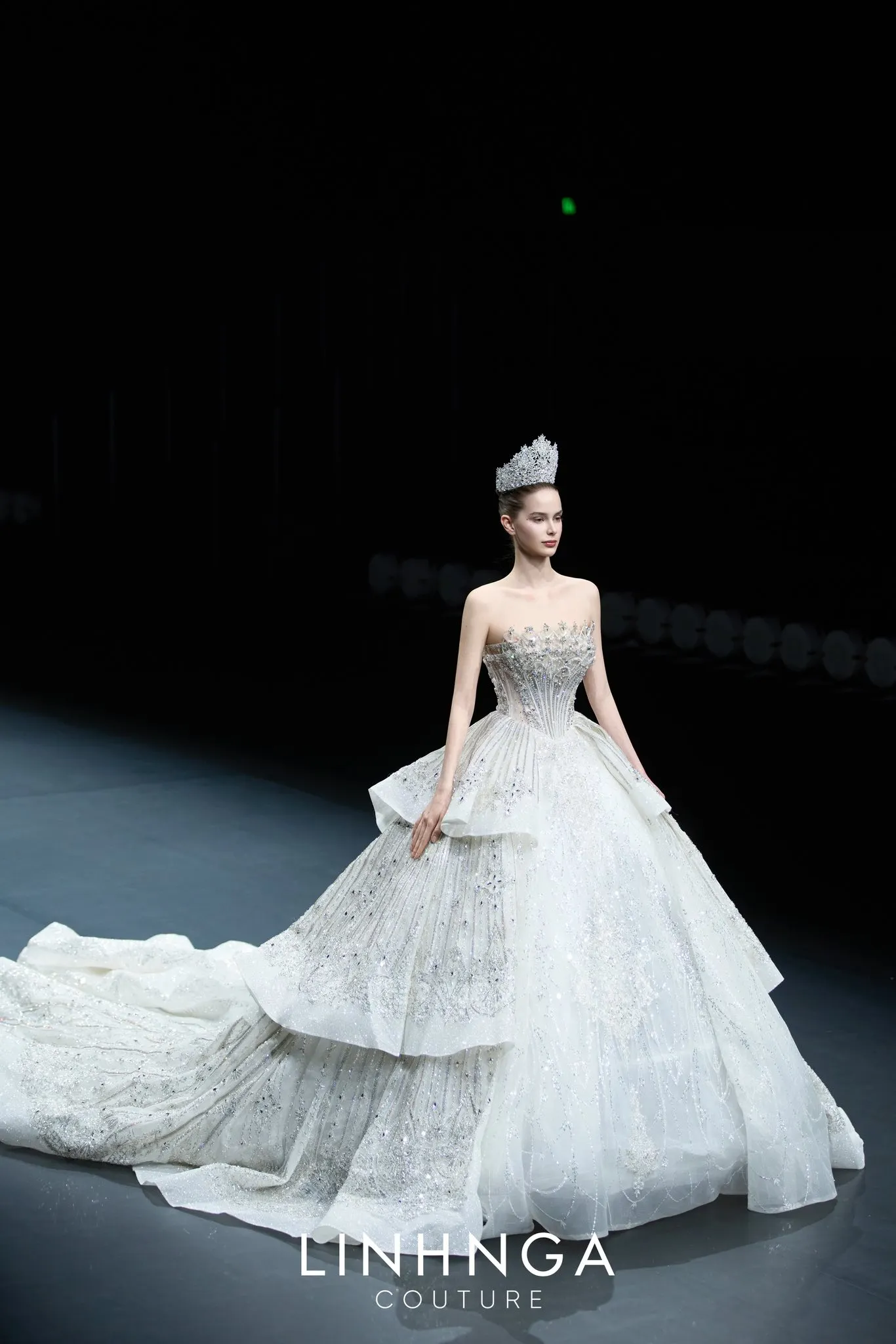 Linh Nga Couture BST Azure Reverie