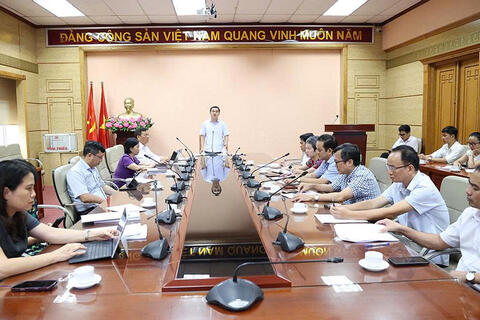 Bệnh viện và cơ sở y tế công khai danh sách người hành nghề để người dân kiểm tra dễ hơn