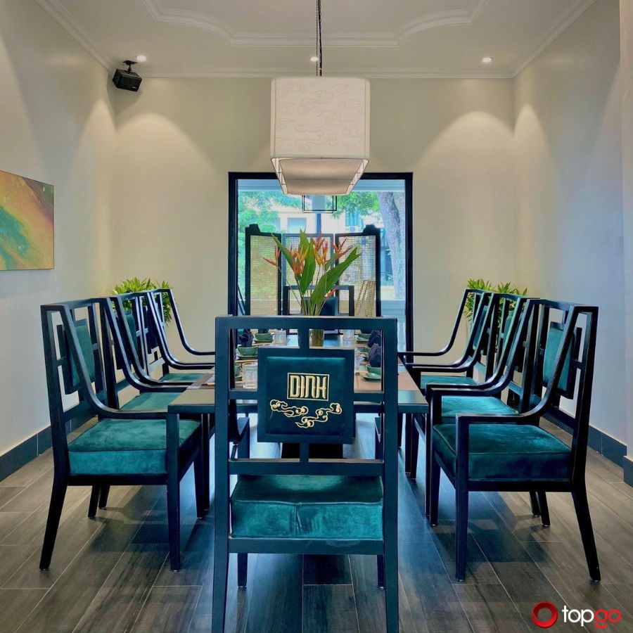 Không gian ấm cúng và chỉn chu tại DINH Restaurant Hoàn Kiếm