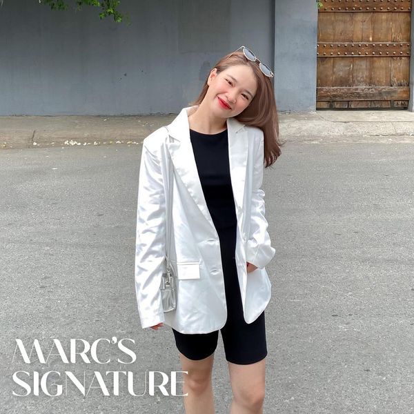 Blazer dáng rộng giúp tạo khung vóc dáng rõ hơn