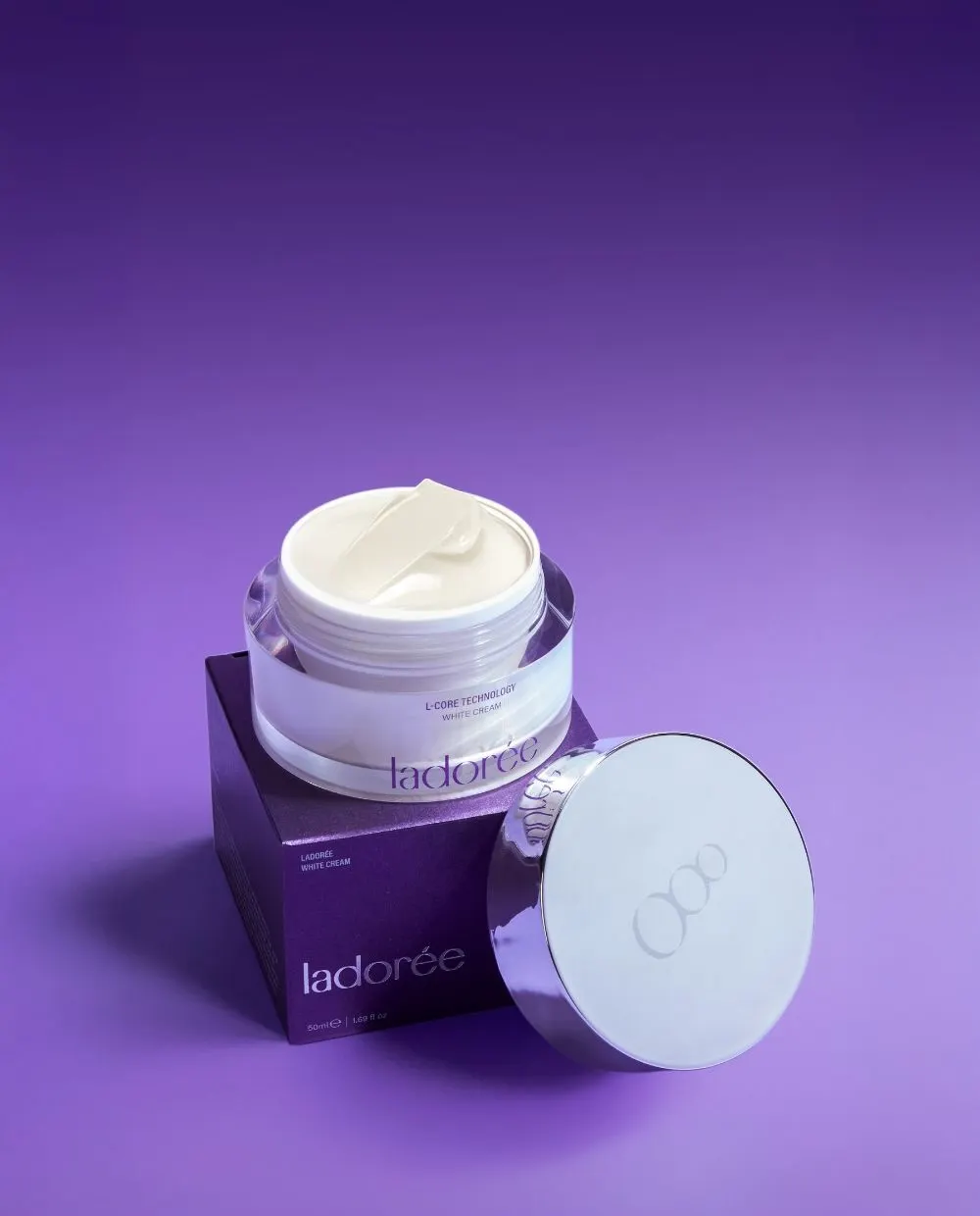 Hộp kem Ladorée màu tím