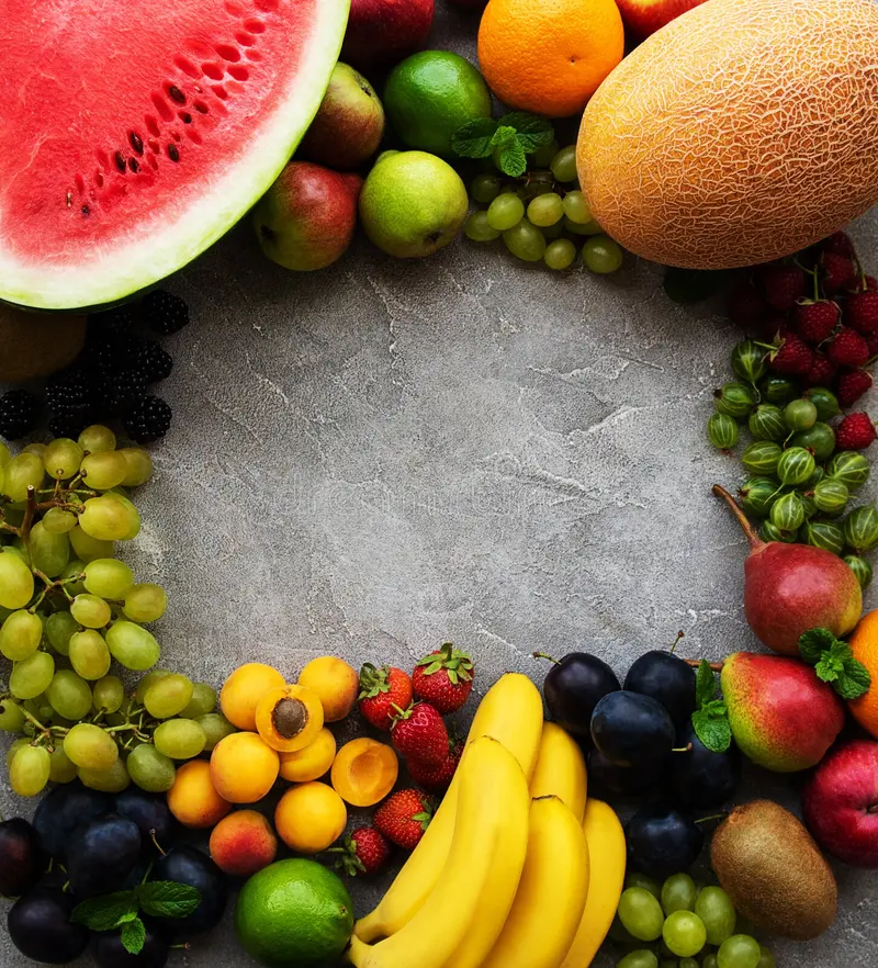 Trái cây mùa hè đa dạng với vitamin C, chất xơ và khoáng chất giúp trẻ khỏe mạnh