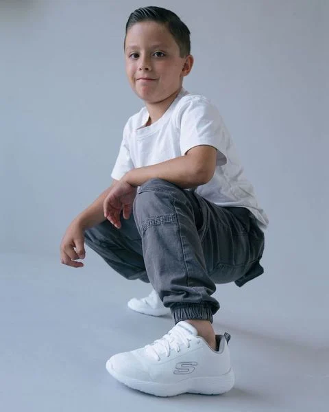 Các hãng quần áo trẻ em - SKECHERS Kids