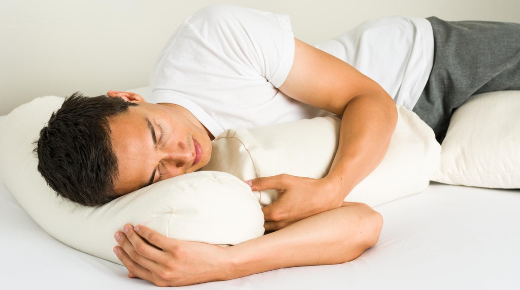 Cần kê gối cao để ngủ