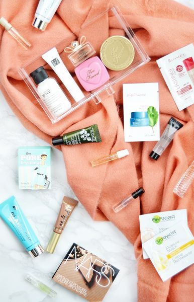 Bộ mỹ phẩm dưỡng ẩm và phục hồi da chuyên sâu cho mùa hanh khô