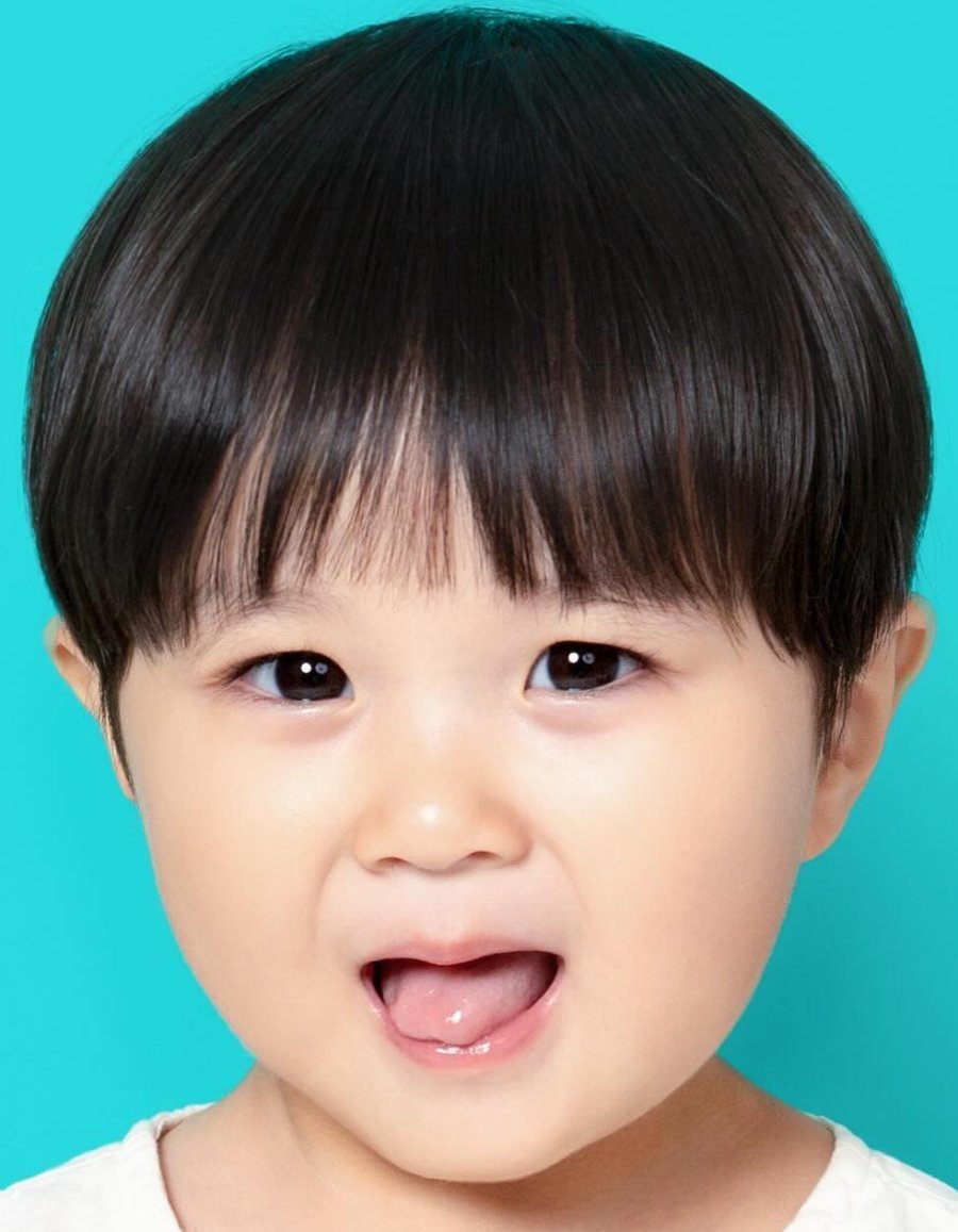 Park Yu Ho với nét đáng yêu