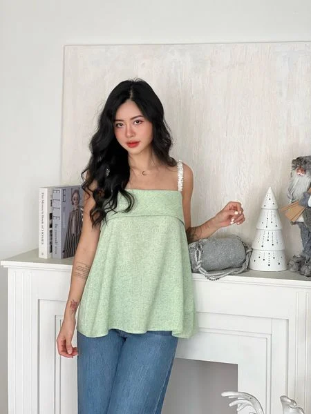 Áo kiểu giúp tạo điểm nhấn tinh tế