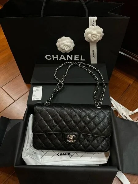 Thương hiệu túi xách nữ được yêu thích — túi xách Chanel