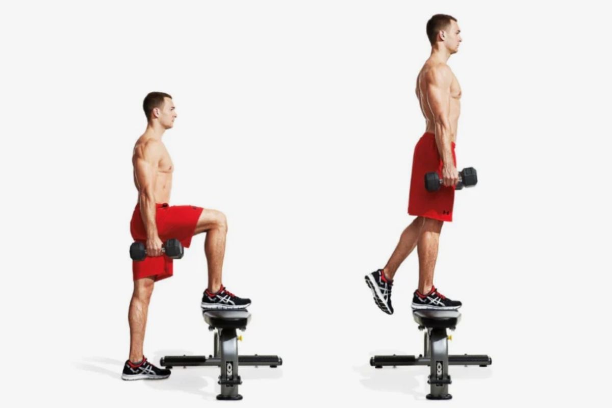 Bài tập step-up tác động tốt lên cơ mông và khả năng giữ thăng bằng