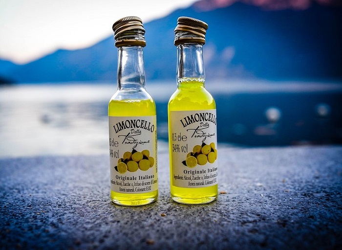 Rượu chanh Limoncello - Món ăn nổi tiếng ở Ý