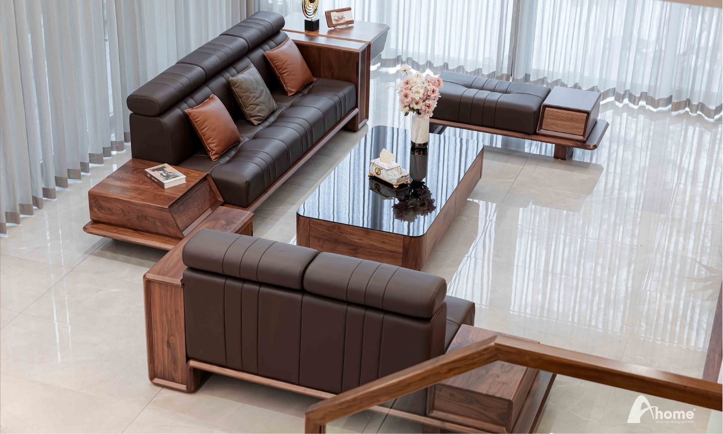 Thiết kế tối giản giúp không gian phòng khách trông rộng rãi, thoáng đãng hơn