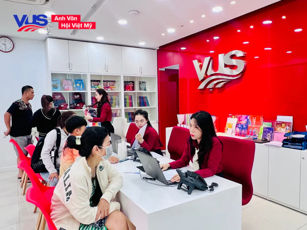 Cùng VUS xây dựng lộ trình học tiếng Anh giao tiếp tại nhà hiệu quả