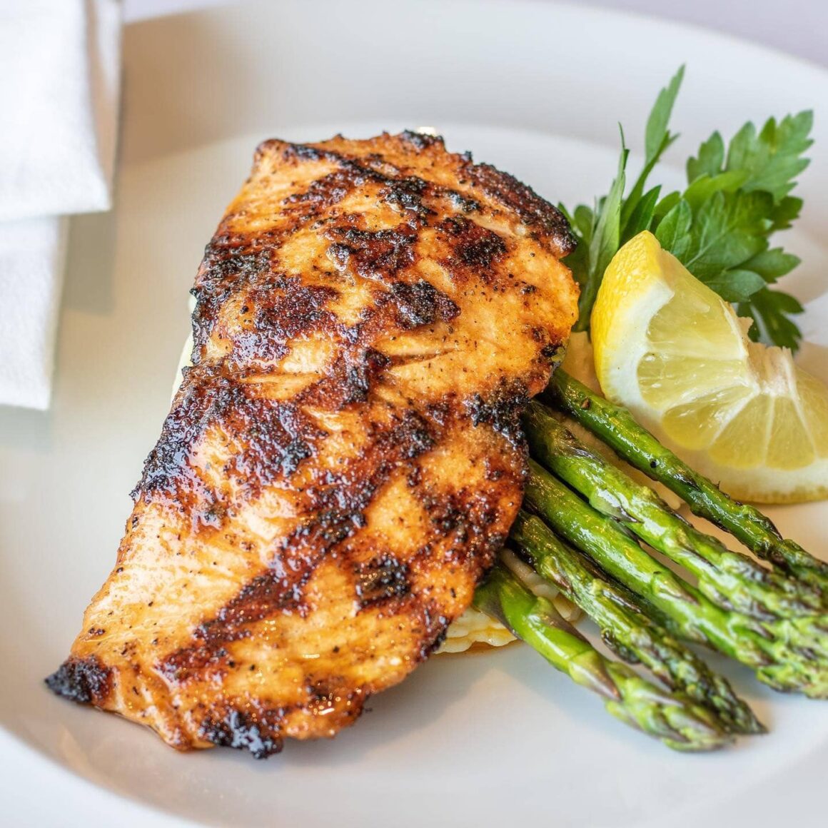 Seastar Restaurant & Raw Bar — hải sản tươi sống tại Bellevue