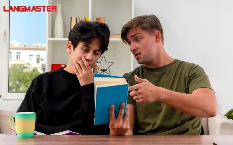 Rào cản tâm lý và sự tự ti khi giao tiếp tiếng Anh nơi công sở