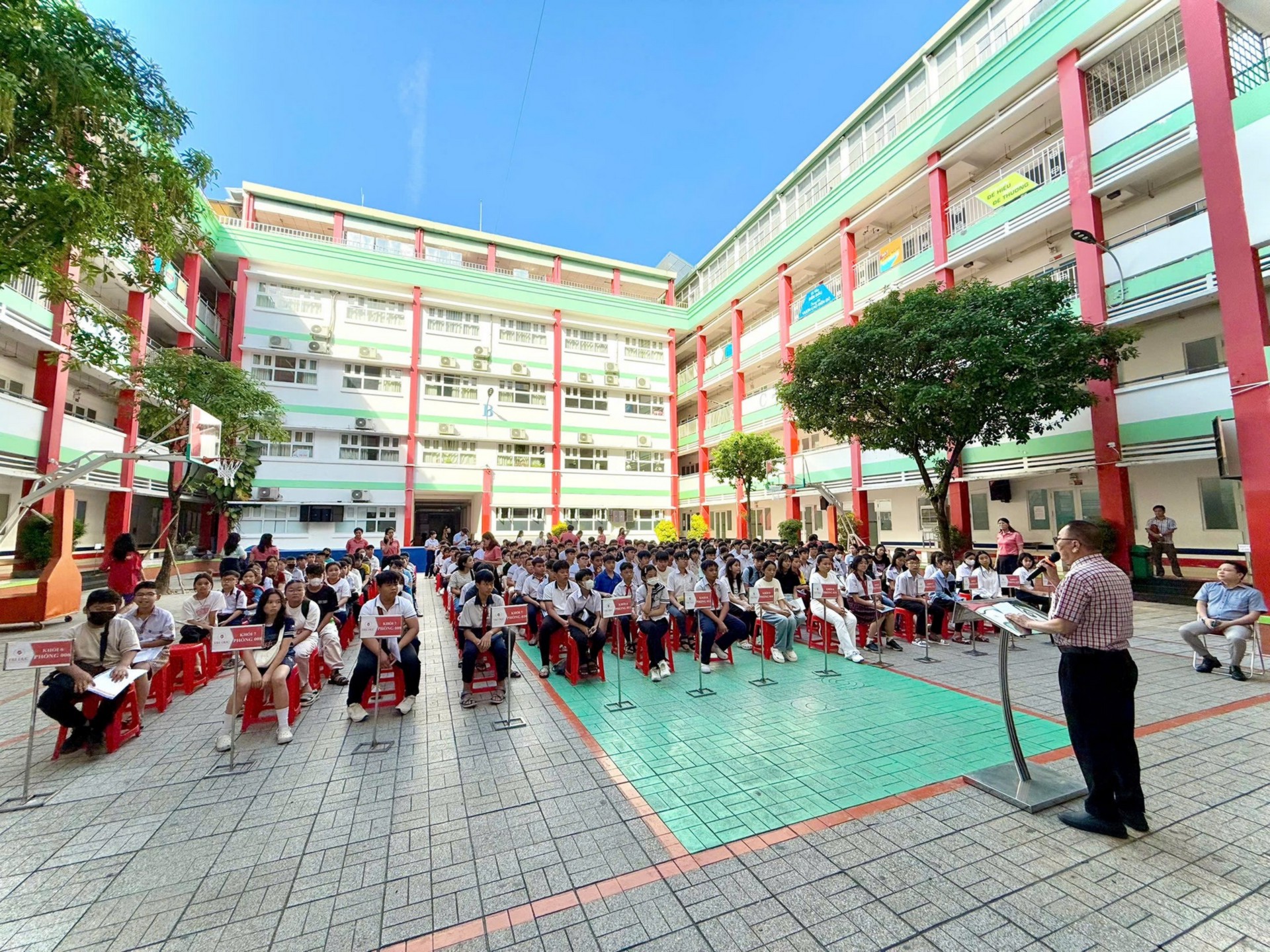 Bài kiểm tra đầu vào SAT