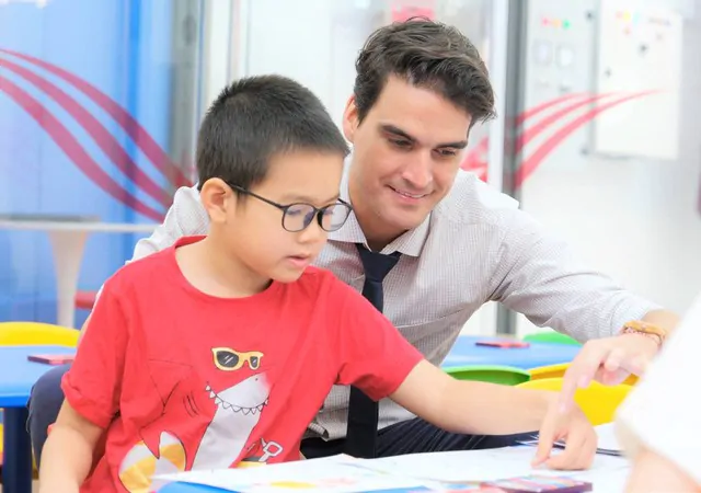 Đánh giá kết quả học tập qua bài kiểm tra chuẩn hóa