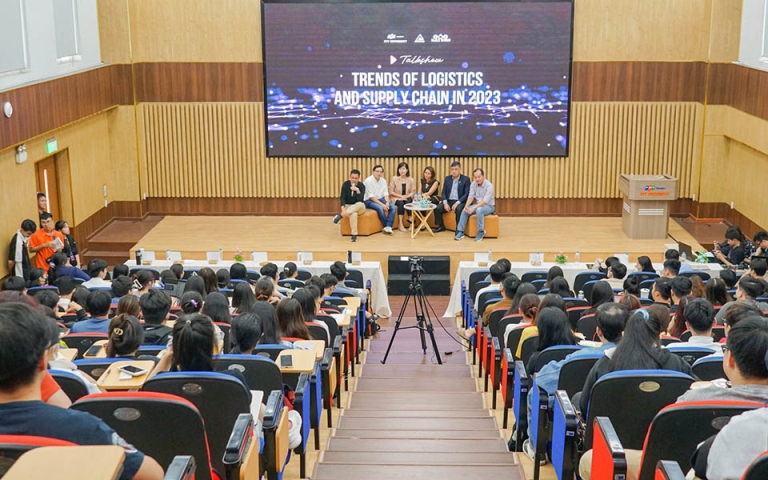 Cơ hội nghề nghiệp ngành Logistics